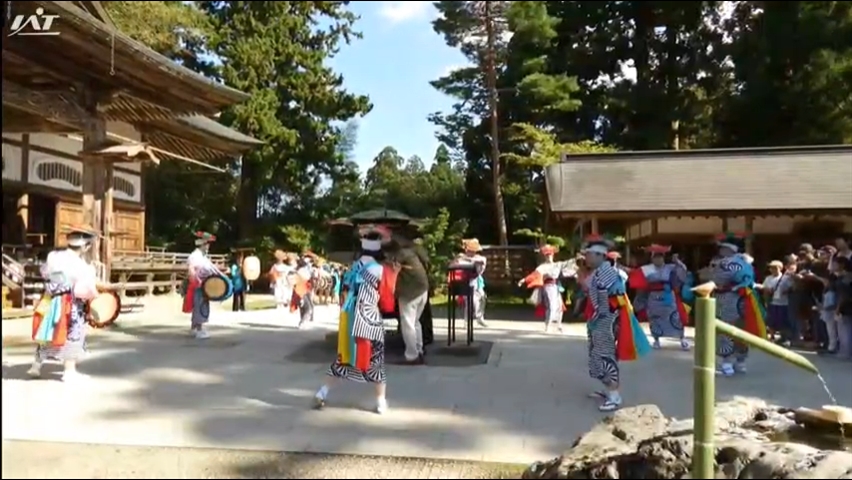 中尊寺で「郷土芸能奉演」　宮古から津軽石さんさ【岩手】