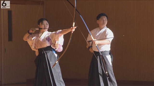 新春恒例「初射会」 弓の上達願い矢を放つ 滋賀・皇子山弓道場