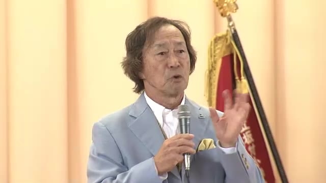 「良い悪い、はっきり線ば引かんがよか」武田鉄矢さんが母校でユニークな教育論話す　福岡市博多区