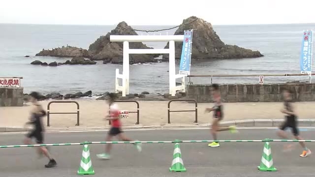 過去最多のランナーが健脚競う　福岡マラソン開催　約１万４千人が参加　フルマラソンは福岡市中心部から糸島市のコース　「全身つったけど来年も走りたい」