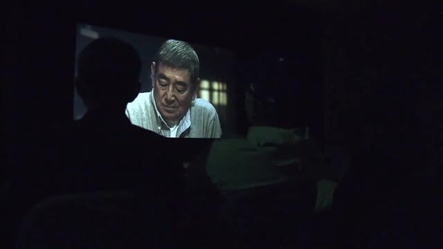 「健さんは芝居していない」高倉健さん没後１０年　チャリティー上映会　主演映画撮影の監督が思い出語る　福岡・中間市