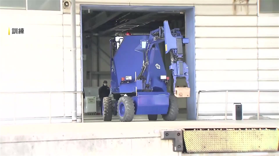 爆発物処理班も参加　税関・警察・消防などテロ対策の合同訓練「専門知識持ち寄って万全の対策を」　福岡