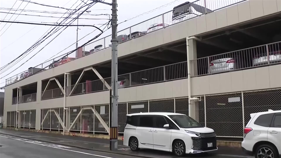 職務質問中に車を急発進…警察官はねた“殺人未遂”で少年2人を逮捕　盗難車に偽造ナンバー　トクリュウとの関連視野に捜査　福岡